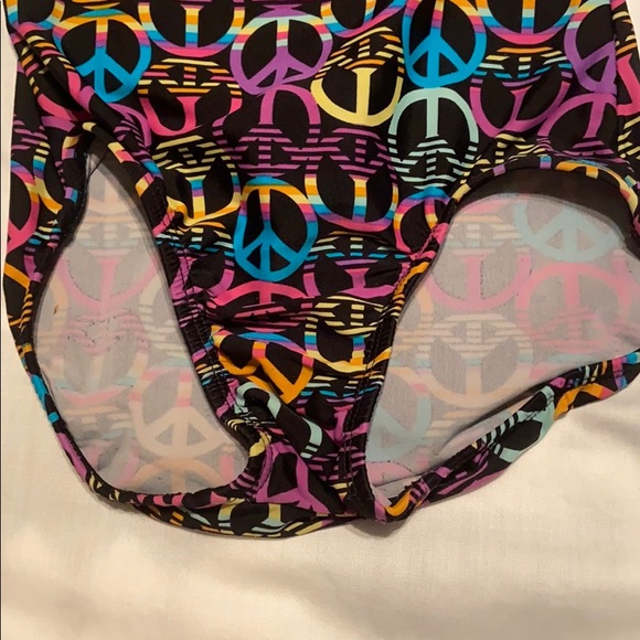 K-Bee Leotard 7/8 Gymnastic uniform, peace signs - Picture 3 of 5